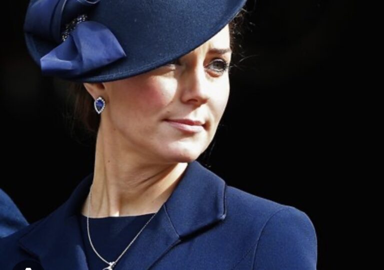 Princess Of Wales Blue - Image 3